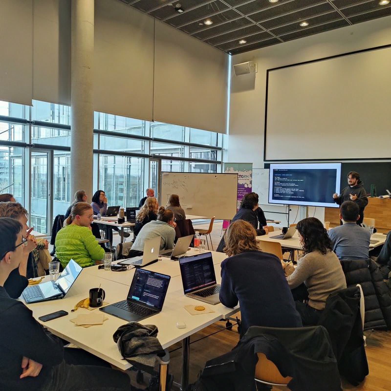 A Cimalys AI fluency workshop in session